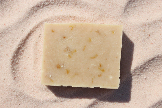 Golden Sand (Turmeric, Oat & Calendula)